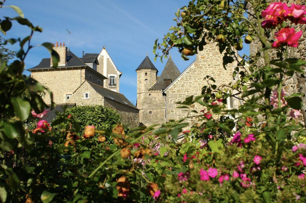 Les Forges Du Lou Apartment Jugon-les-Lacs Exterior photo